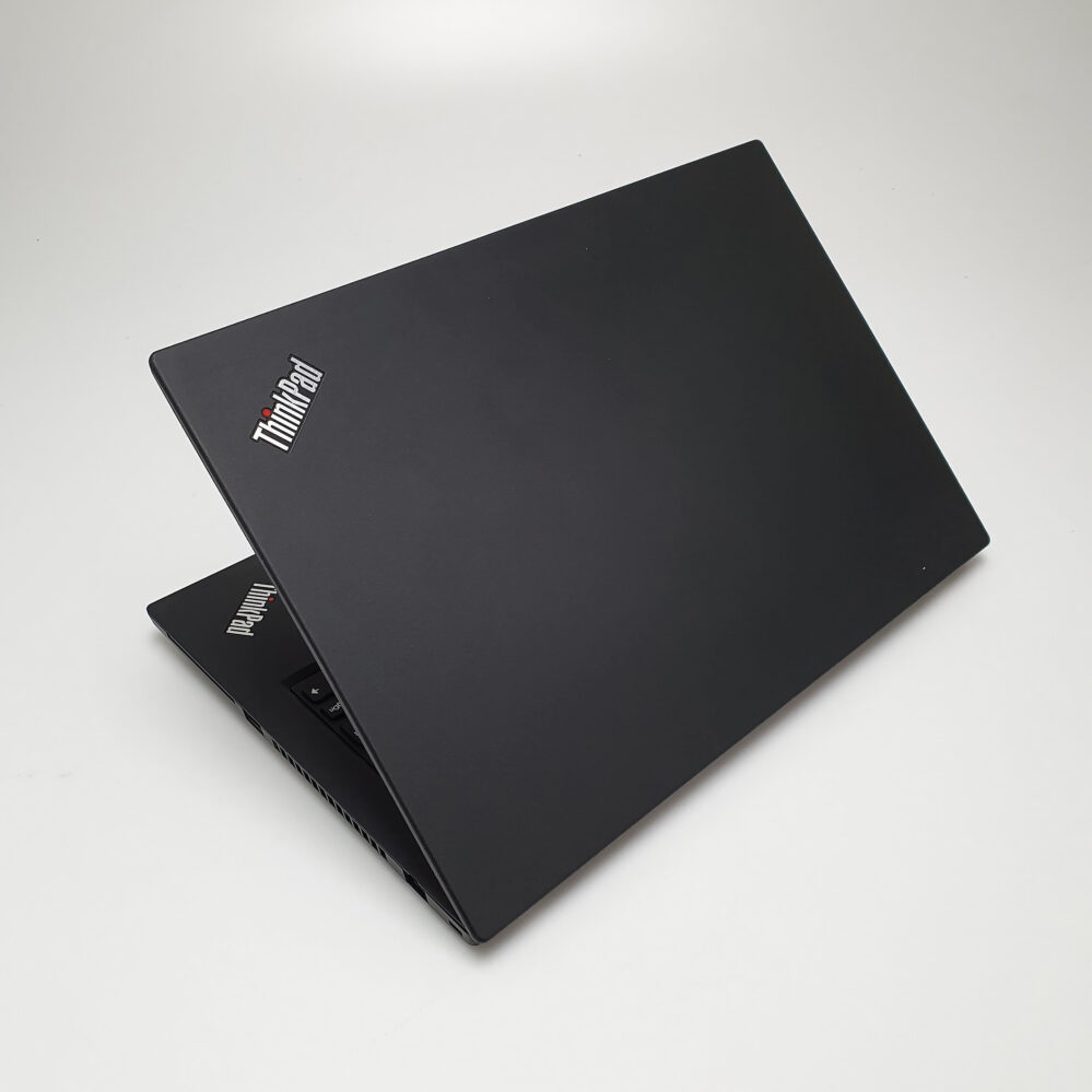 ThinkPad T490 - obrazek 3