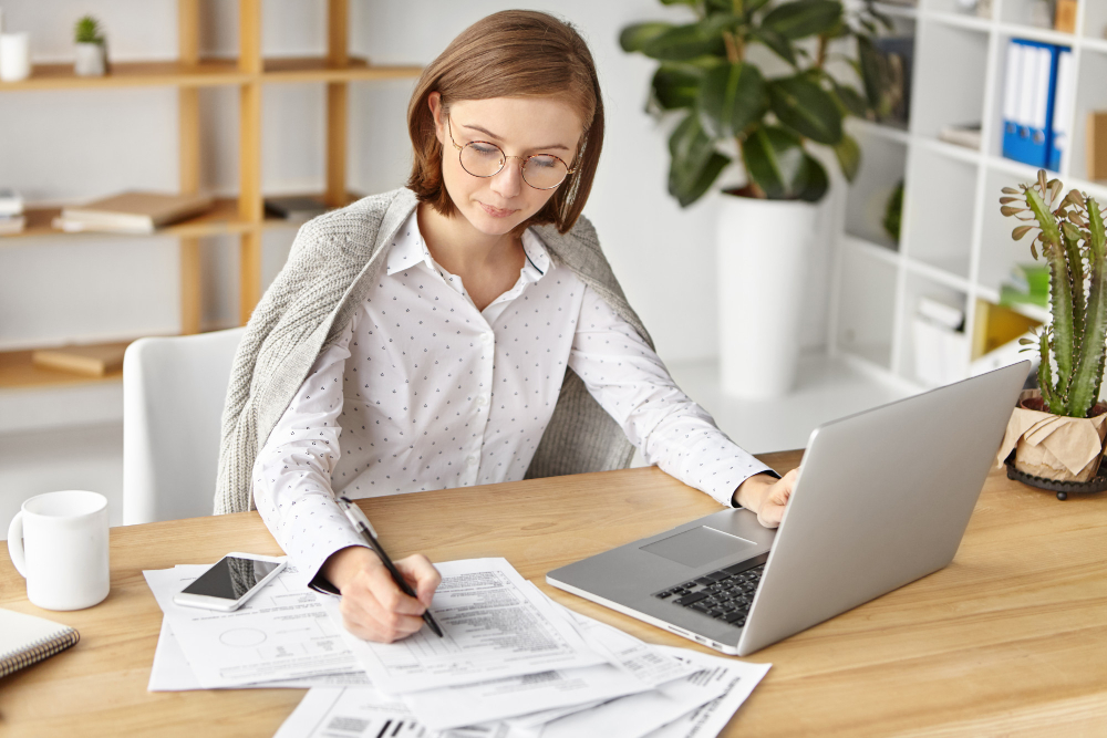 Jak wybrać laptop do biura rachunkowego? 5 rzeczy, na które musi zwrócić uwagę księgowy