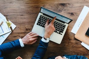 Ile naprawdę kosztuje utrzymanie komputera w firmie? Analiza TCO na 5 lat 7 Ile naprawdę kosztuje utrzymanie komputera w firmie